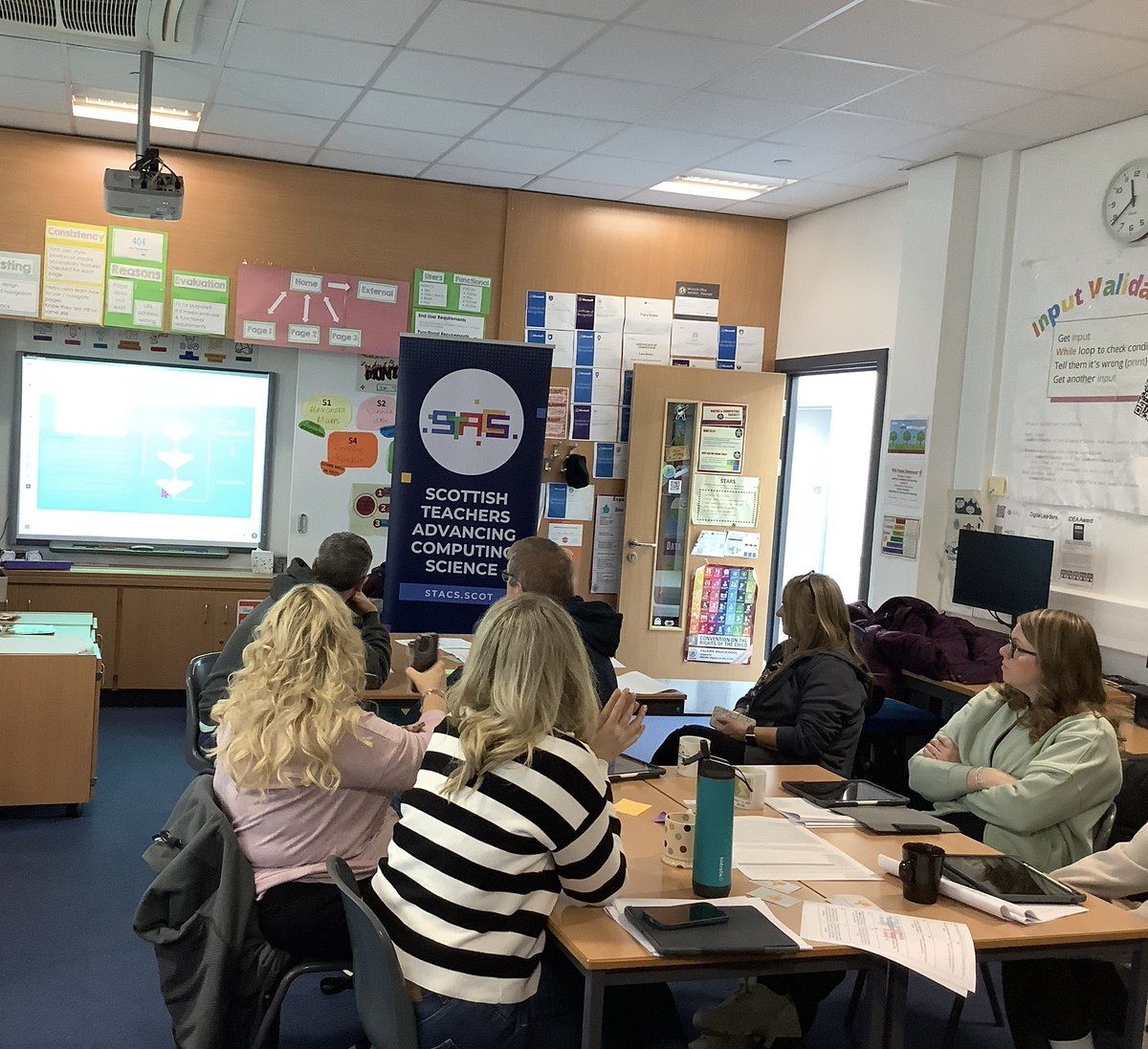 Our second workshop from @stacshq allowing us to explore the fantastic resources available on Databases and Web. So many great resources and advice shared across all our courses N5, Higher and Advanced Higher. Thank you so much 😍 #BestInsetDayEver #chooseComputingScience