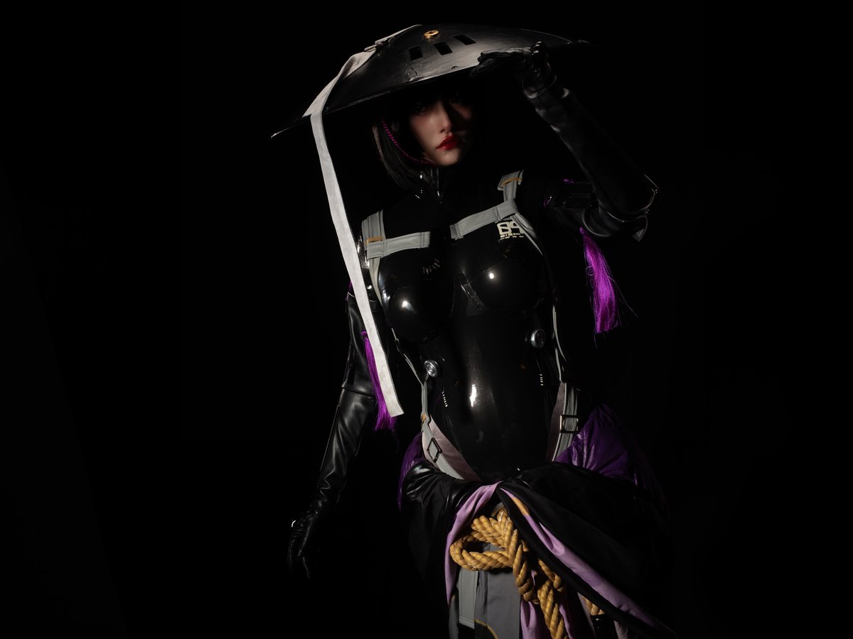 第二弹 如约而至
figma #549 FALSLANDER 浪人COS 
#Latex #cosplay 
我是一个要求进步的人 
这次要转评赞200不算过分吧~