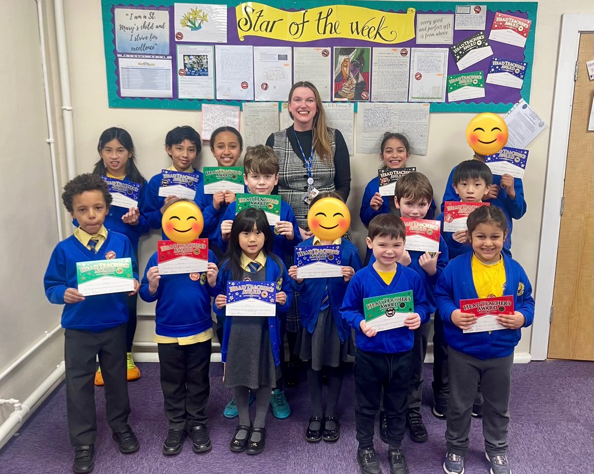 Congratulations to our #StarOfTheWeek children for receiving this week’s #HTAward - great work everybody! 🌟 ⭐️ 💫