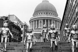 who_rod's tweet photo. 💥Strictly fans!💥
It’s time for you to have your say on Season 6.. which story is best & why?
Should the Quarks dominate? Or should the Land of Fiction rob the crown? Should The Invasion be sent pack(er)ing?
Enough of the dreadful puns.. let @docoho and me know your thoughts https://t.co/OTfy3sWsjT
