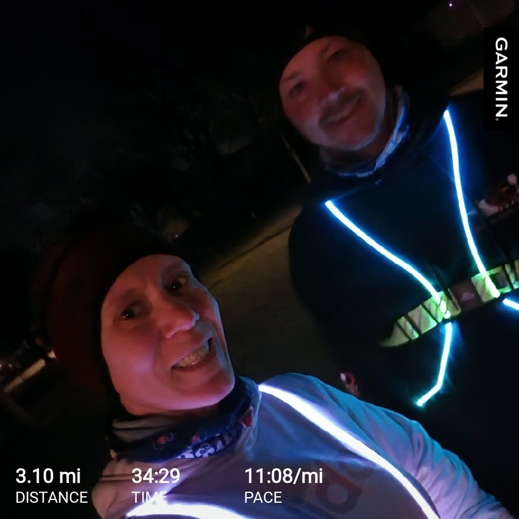 kc_run_coach's tweet photo. π Tuesday lol! Getting it done before another busy day! Is it Friday yet?
#morningmiles #riseandrun #running #5k #tuesdayrun #medalchasers #februaryrunning #anotherdayanotherrun https://t.co/qxnnLdJSrN