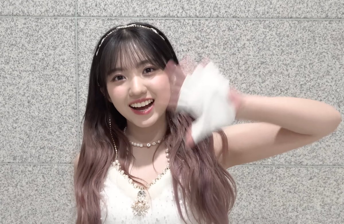 bear_yeseo0822's tweet photo. ☺️💖🐰
#강예서 #YESEO https://t.co/1vfeYmBYna