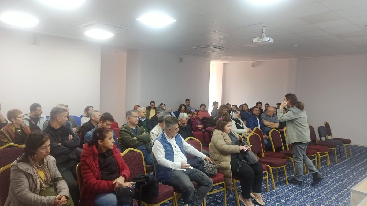 Mesleki ve teknik eğitimin niteliği arttırmak için pilot okul olarak belirlenen Kadri Şaman MTAL,Nihal Erdem MTAL ve Atatürk MTAL öğretmenlerine"Ergenlik Dönemi ve Özellikleri"konulu eğitim verildi <a href="/fazilet_durmus/">Fazilet Öğretmen 🇹🇷</a> <a href="/hasantpl01/">HASAN TOPAL</a> <a href="/OguzhanTulucu/">Oğuzhan TÜLÜCÜ</a> <a href="/toroslarmem/">Toroslar İlçe Milli Eğitim Müdürlüğü</a> <a href="/Yavuz_3833/">Yavuz Gündüz</a> <a href="/eker_kocak/">Eker koçak</a>