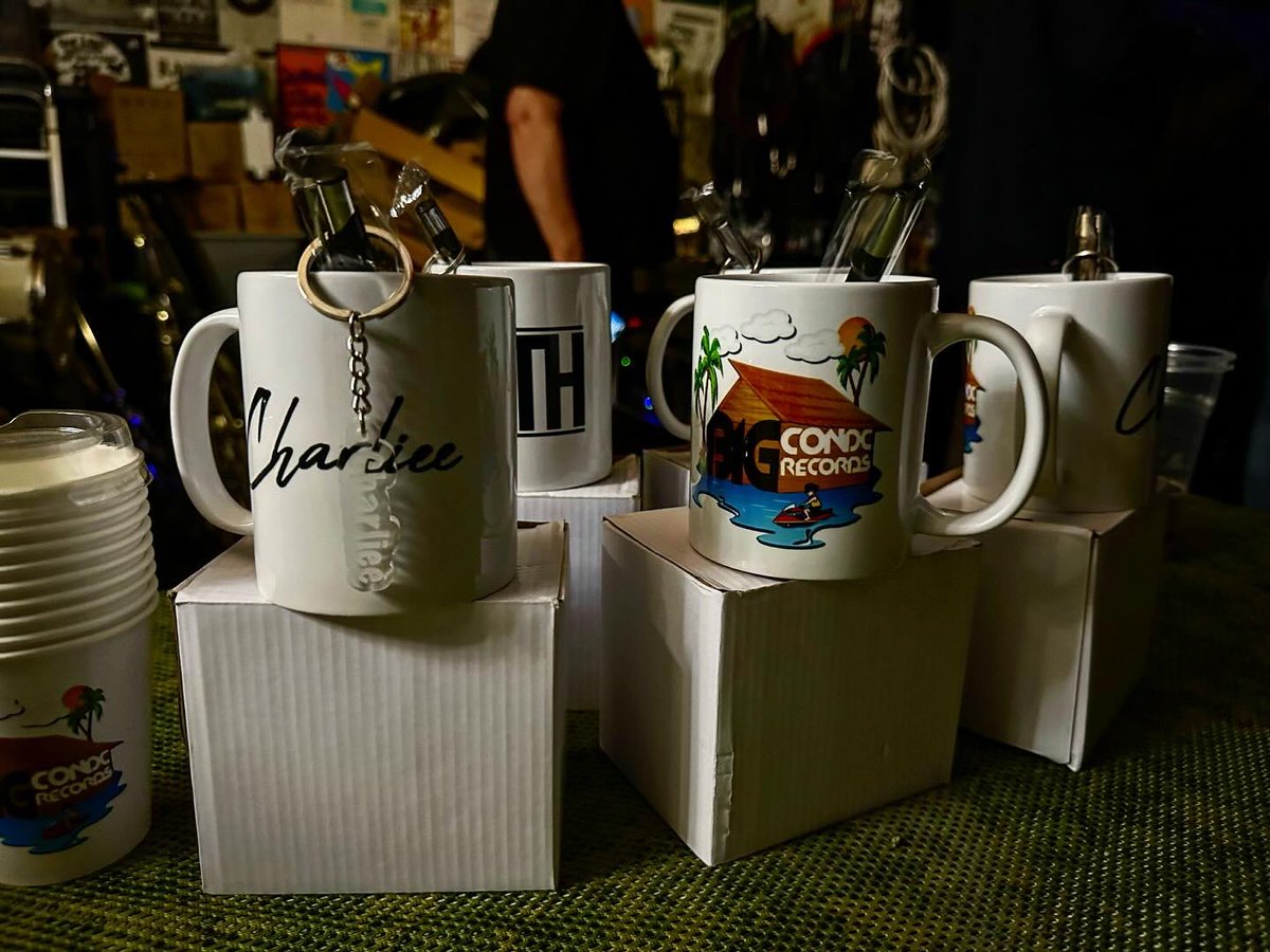 Who’s after one of these bad boys?? ‘Charliee’ mugs/keyrings available to ship anywhere! Dm for infoℹ️

Official ‘Lose My Mind’ T-Shirts to be posted later…