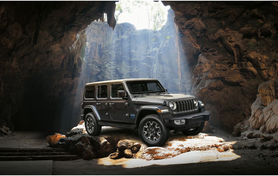 ¡La leyenda evoluciona en el nuevo Jeep Wrangler 2024! 🚙✨

Más capacidad, nueva tecnología y seguridad, manteniendo la esencia de la libertad Wrangler.

Descúbrelo en FloresCar

📌 Avda. De la Cruz Roja España, 6
📞 969 23 64 52

#JeepWrangler2024 #AventuraSinLímites #FloresCar
