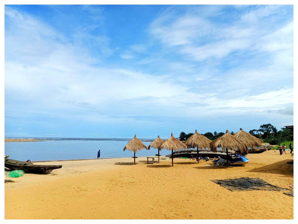 singortfss's tweet photo. Hello!!

 Kribi 🇨🇲 https://t.co/rMAsul9p0n