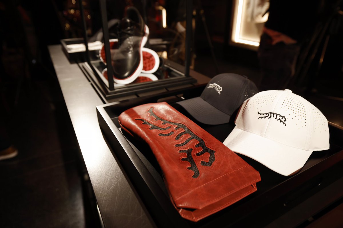 BrandGully tweet media