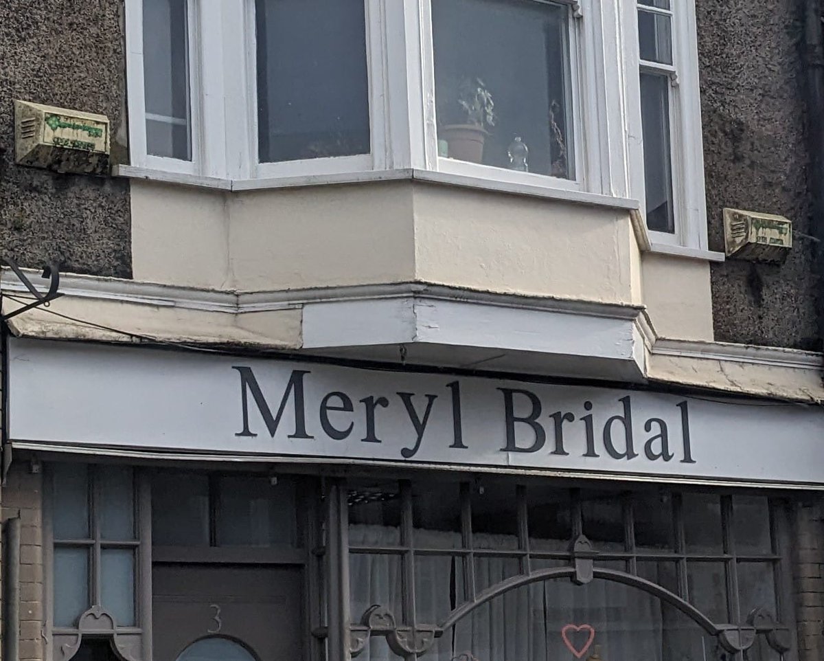 Ian Barnard tweet media