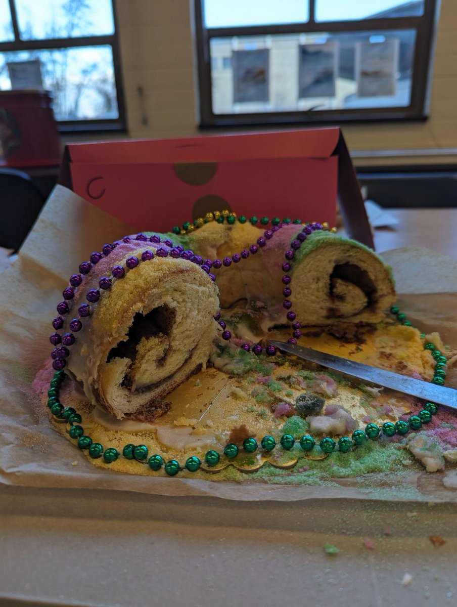Thank you <a href="/sugarbakery/">Sugar Bakery</a> for the King Cake this morning! 💚💜