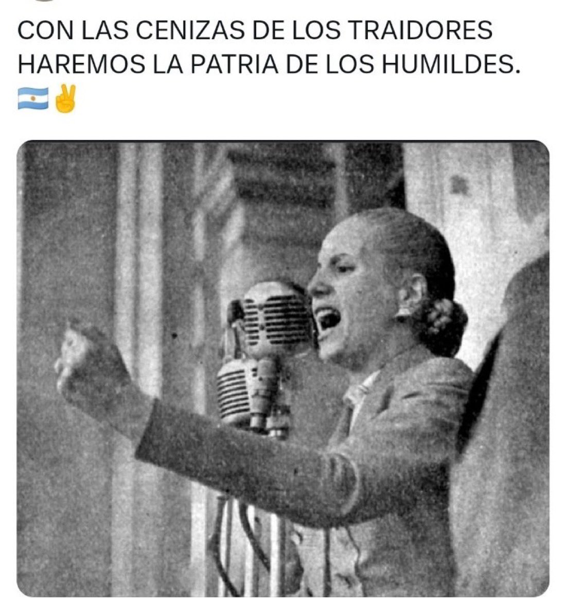 brenda_ind's tweet photo. Sos Peronista? 
La campaña "SEGUIME QUE TE SIGO" tiene un fin simple: Lograr que los #Peronistas tengan todos 10000 seguidos y 10000 seguidores. 
Para qué? 
Para formar una gran comunidad de militantes PERONISTA en Twitter
Dale RETUIT y nos seguimos! ✌️ https://t.co/HchL7nf4qU