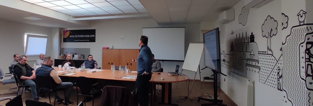 En #urcacyl, la formación 📊📑 de los consejos de decisión de nuestras #cooperativas es práctica y adecuada a las necesidades de cada una; <a href="/lechedeoveja/">CPO</a>