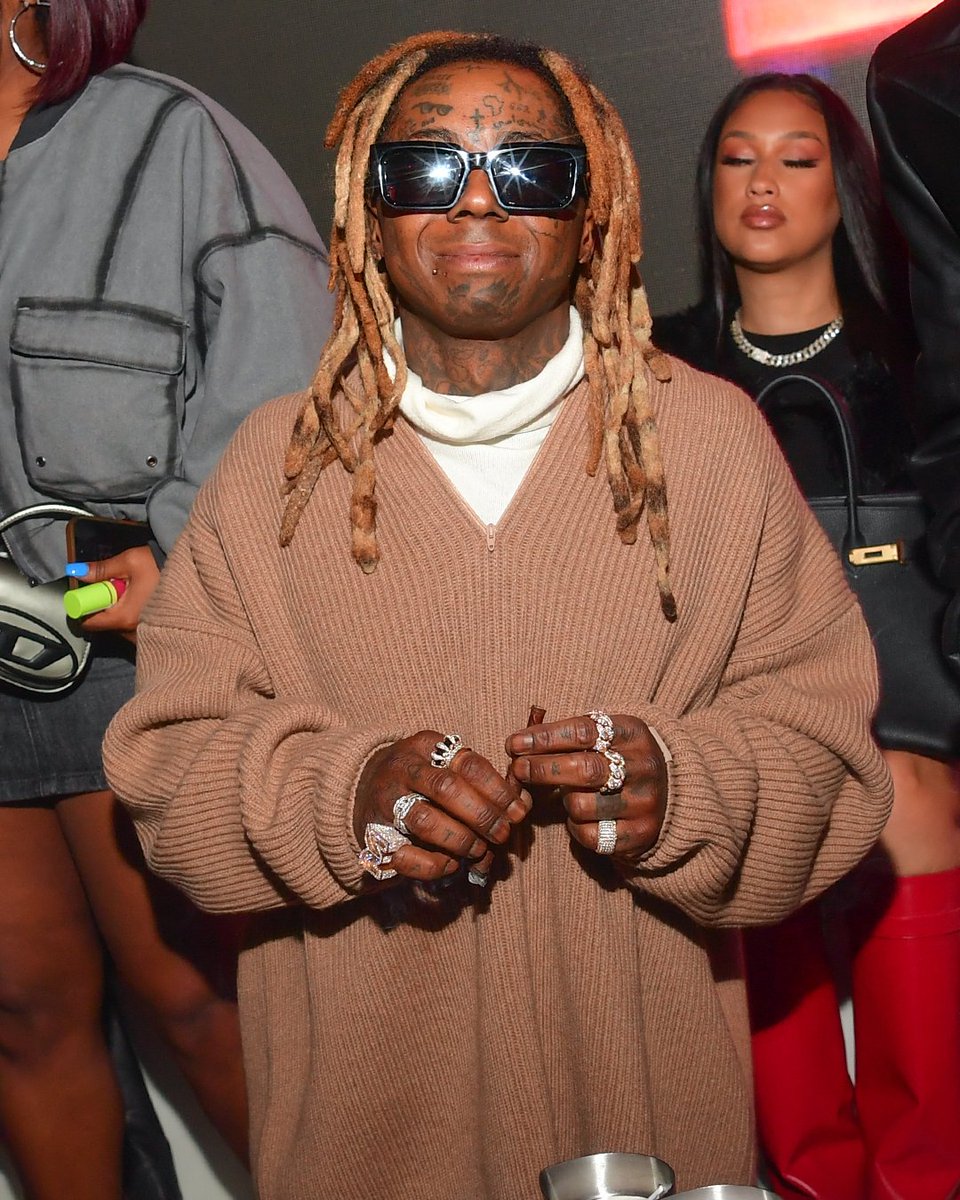 Deion Sanders wants Lil Wayne to be the next Super Bowl Halftime Show, which will be in New Orleans next year.

Need this 🙏