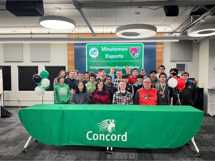 We are so proud of Brayden Mavis! He has signed his letter of intent to continue his Esports career playing Valorant at Ball State!
#WeareConcord #ConcordPride