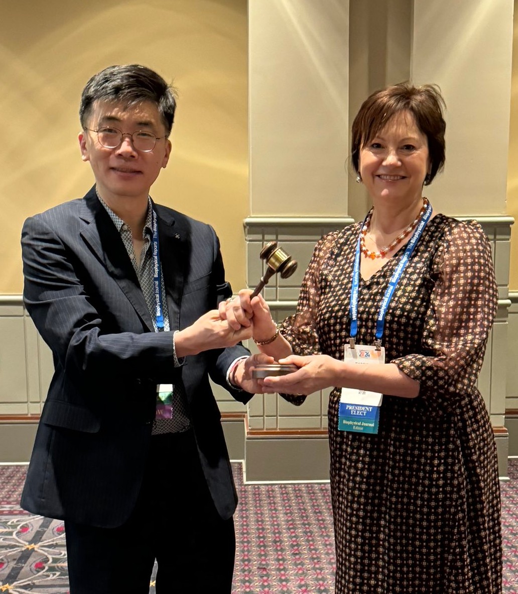 Gabriela K. Popescu tweet media