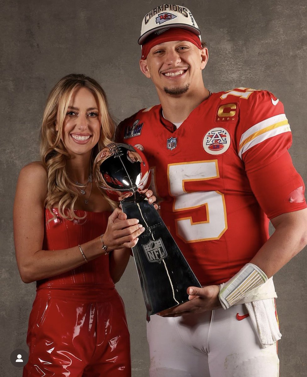MahomeSZN's tweet photo. They hate to see this 😁🏆 https://t.co/YKnA6lv5e0