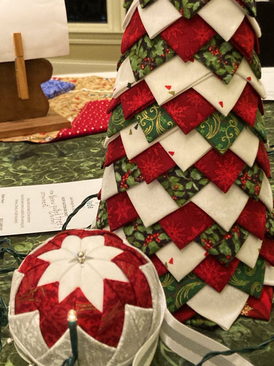 JadeDesign3's tweet image. We want to extend our gratitude to everyone who made the Made for Jade 2nd Annual Event a success!
With your generous support, Jade Design can provide nonprofit organizations with an affordable opportunity to obtain design needs, advancing their social impact goals.