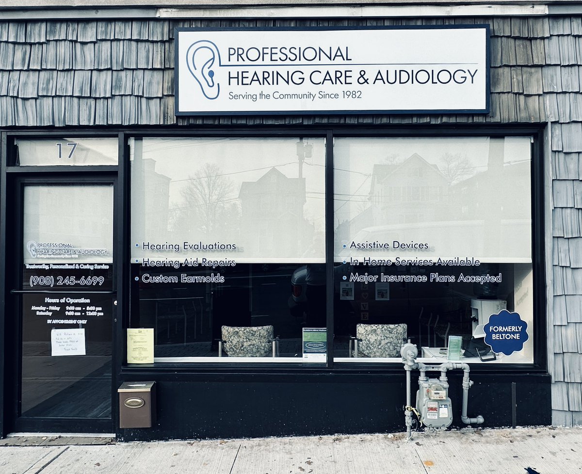 SAR_Kenilworth's tweet image. Storefront Signs and Graphics help your business send a loud and clear message about who you are &amp;amp; what you do. We helped Professional Hearing &amp;amp; Audiology in Roselle Park, NJ with just that!
#signs #windowgraphics #storefrontsigns #signaramakenilworth #kenilworthnj #roselleparknj