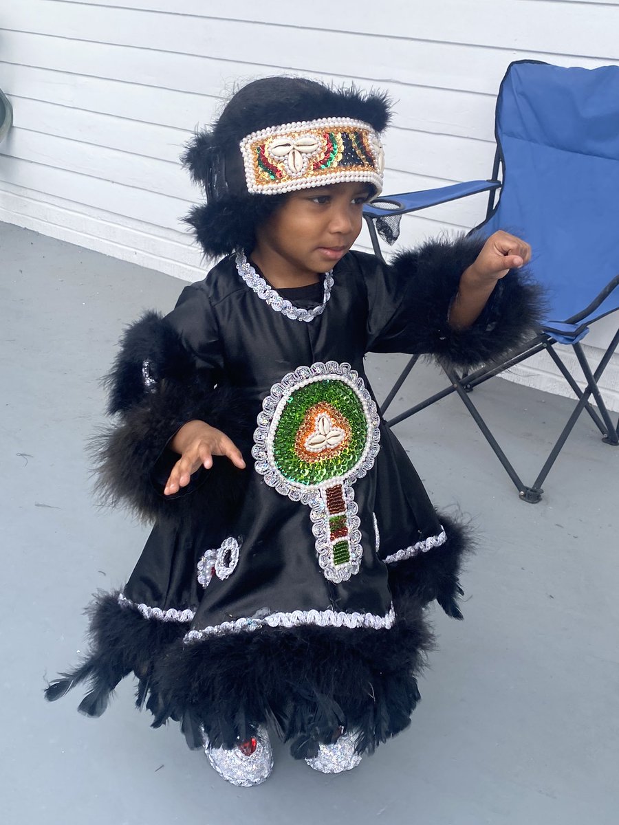 pissyopants1's tweet photo. Mardi Gras lil queen Renny https://t.co/iQE5A4phap