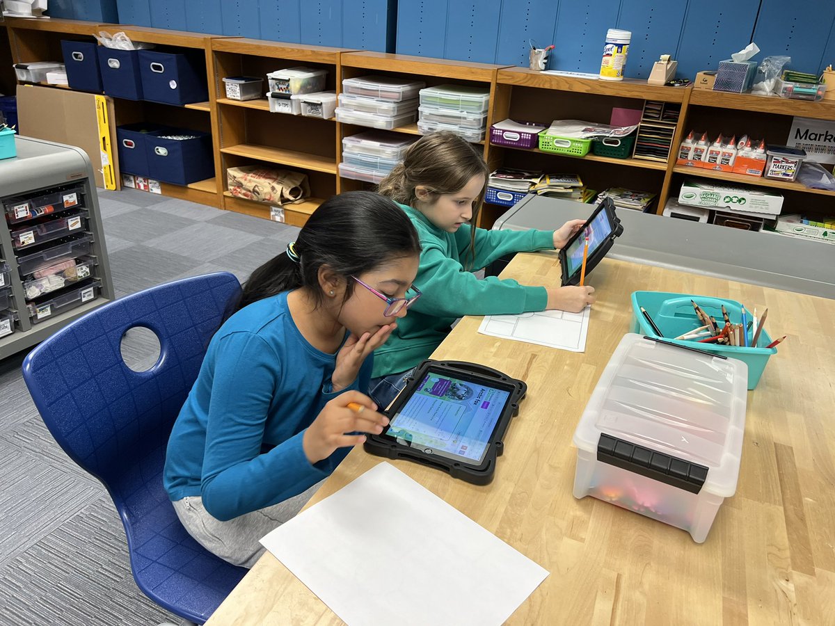 Future Zookeepers hard at work taking #sketchnotes on animals going into our zoo. Each kid applied for a special job. After we finish MeL.org #research we’ll use the #makerspace to build habitats, food, enrichment, an signs for our zoo! Stay tuned. #onetroymedia