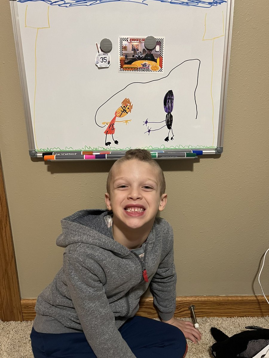 BSRushmeyer's tweet image. Pretty new football fan in the household…started as a big @JJettas2 fan this year and now has proclaimed @PatrickMahomes the greatest QB ever. Sketched this quick masterpiece at 6:20 am before leaving for school.