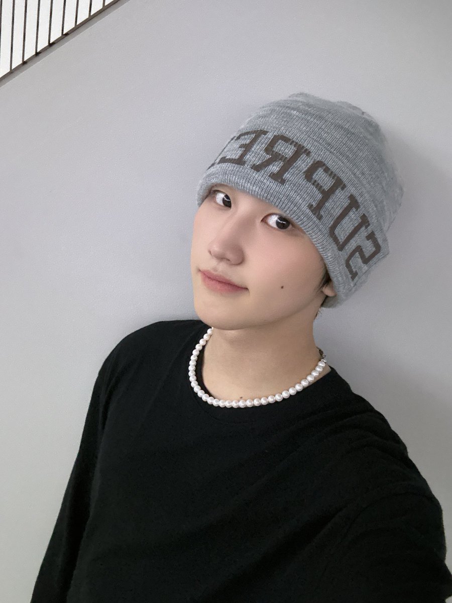 TNX_twt's tweet photo. 오 연 완 🩶

#최태훈 #TAEHUN https://t.co/NyGXTgeF68
