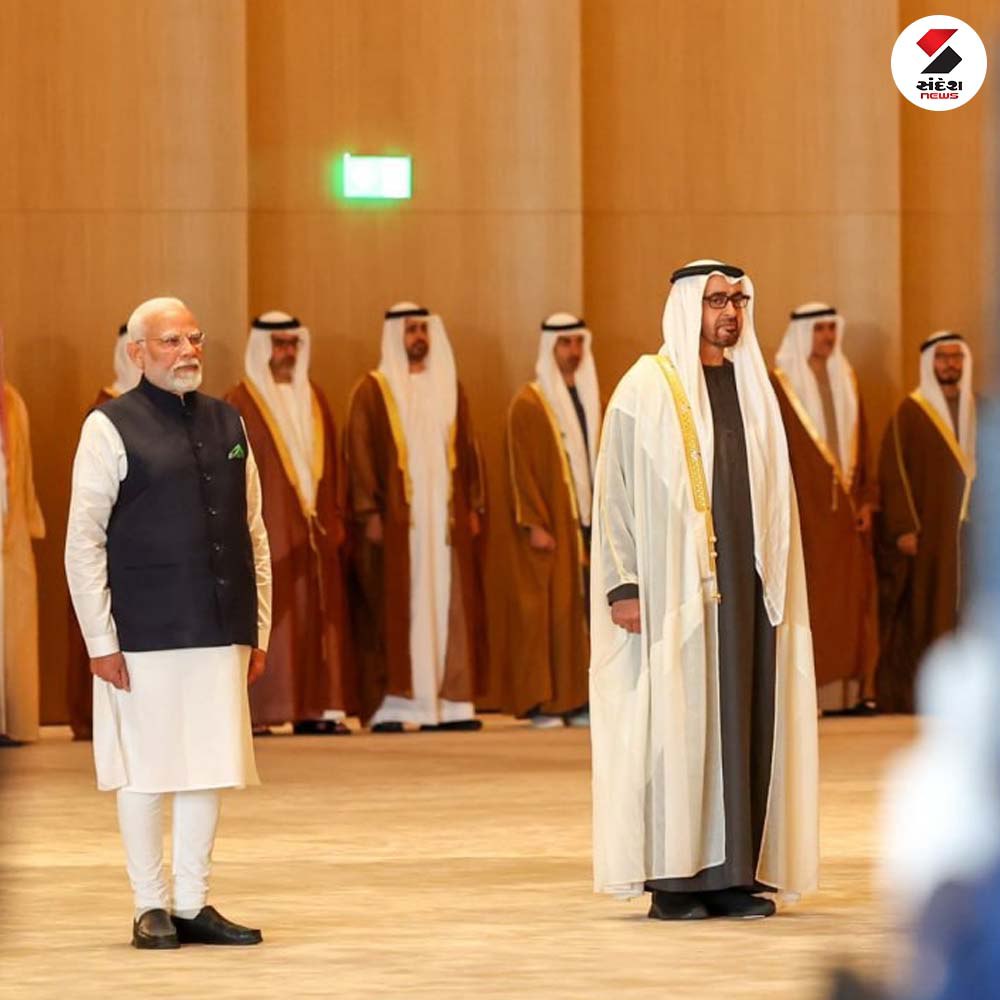 sandeshnews's tweet photo. PM મોદી UAE પહોંચ્યા છે, જ્યાં તેમનું ગાર્ડ ઓફ ઓનરથી સ્વાગત કરાયું છે.
#pmmodi #modiuae #pmmodiuaetour #uaevideo #pmmodinews #guardofowner #sandeshnews https://t.co/9ZST1VuTiM