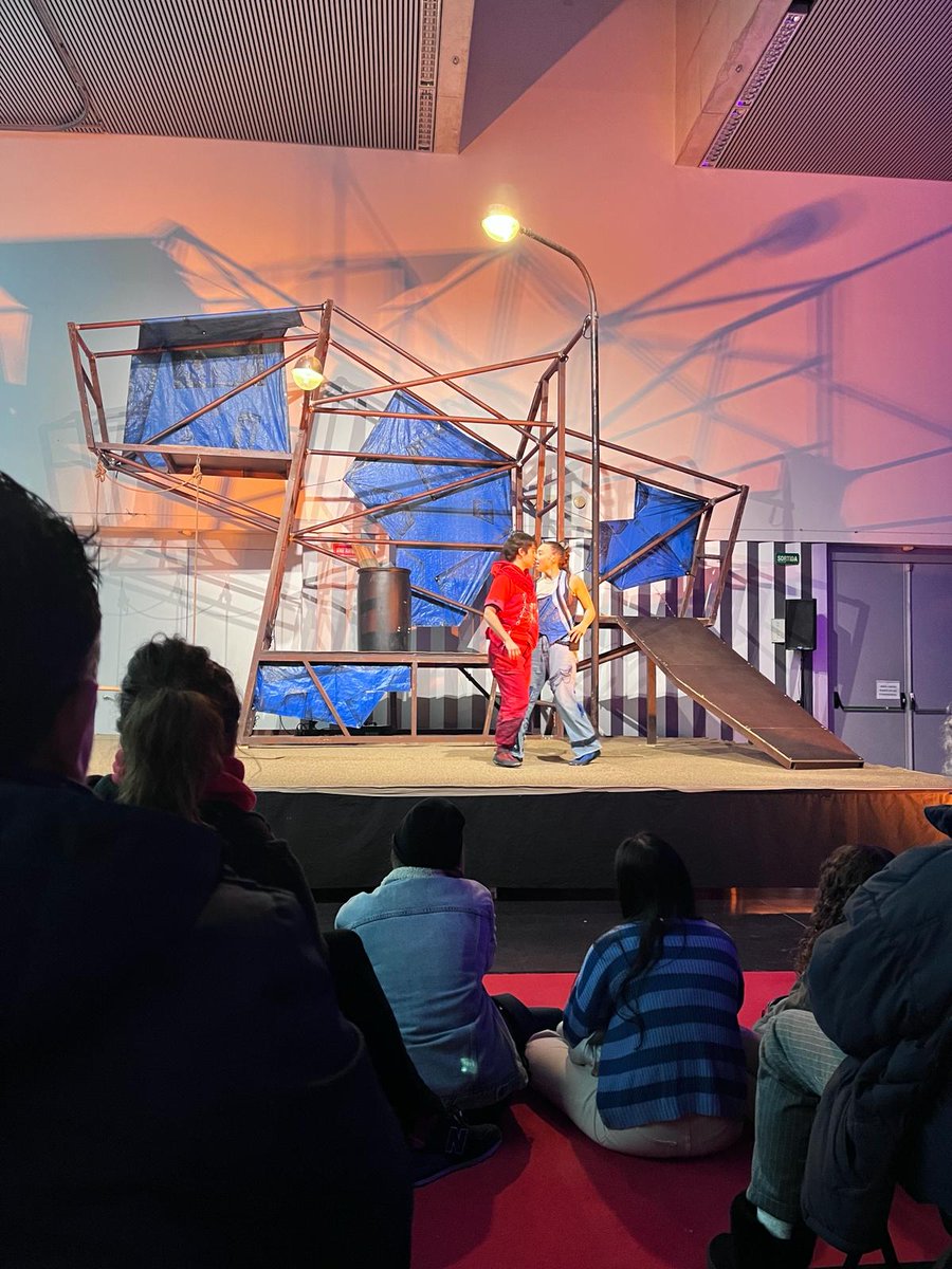 Matí de profit a la jornada x a la contractació d'espectacles <a href="/espaidecarrer/">Espai de Carrer</a>, amb tastos de 16 espectacles, entre els quals, L'Hereu Riera de L'esbord (<a href="/sedasuau/">Pere Seda Padilla</a>), #Obradordarrel de #FMediterrania i <a href="/cultpopular_cat/">Cultura Popular</a> 
#espaidecarrer és iniciativa de
<a href="/cultura_cat/">Cultura</a> i <a href="/ViladecansTweet/">AjuntamentViladecans</a>