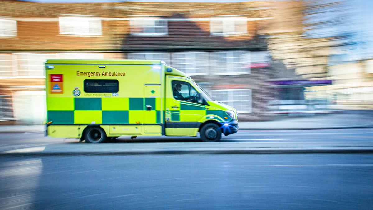 Come along to our free talk with @pete_phil85, senior lecturer in paramedic science at BU on Tues 5 March. Discover how research about identity among newly qualified paramedics could help make them more resilient bit.ly/48aPiwz #paramedicstudent #paramedic
