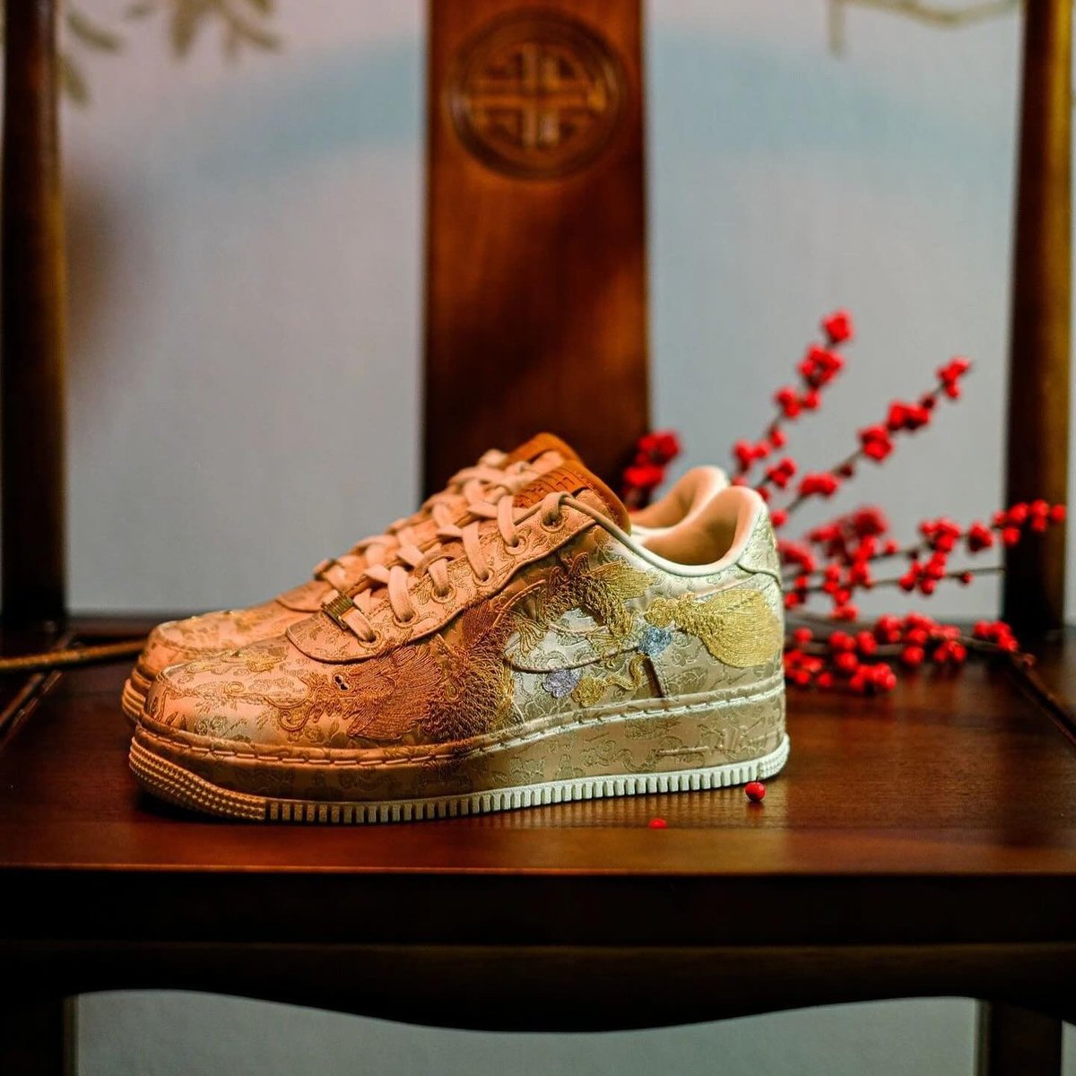 fullress's tweet photo. ナイキ エア フォース 1 ロー "チャイニーズ ニューイヤー 2024" (NIKE AIR FORCE 1 LOW "CHINESE NEW YEAR/CNY 2024")が、2024年 2/14 発売予定！

>> https://t.co/lF80AnjTW5
gc911 https://t.co/A9Sv2M1XFw