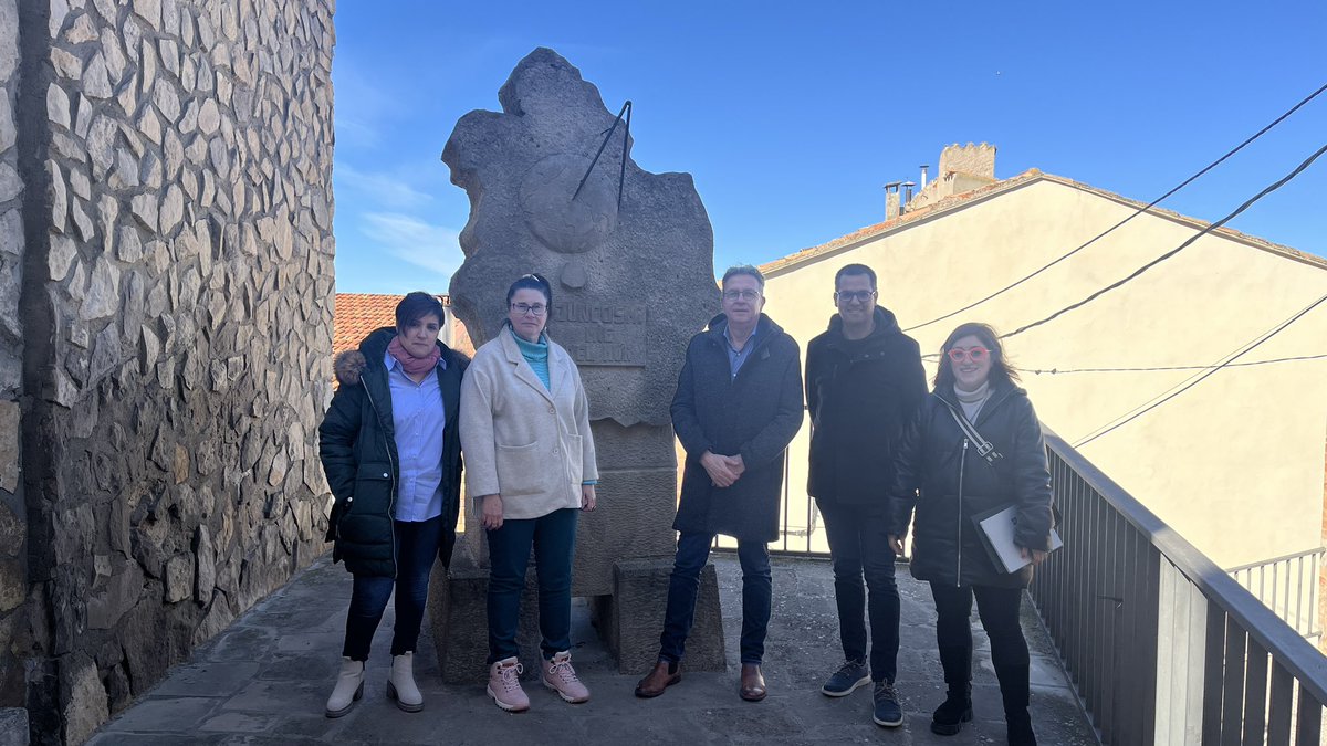 Copsant els esforços dels equips municipals a #lesGarrigues, a #Juncosa i #Cervià, que amb el suport de <a href="/DiputacioLleida/">Diputació de Lleida</a> busquen la millora dels serveis a la ciutadania: del consultori mèdic a la millora de l'abastament d'aigües.