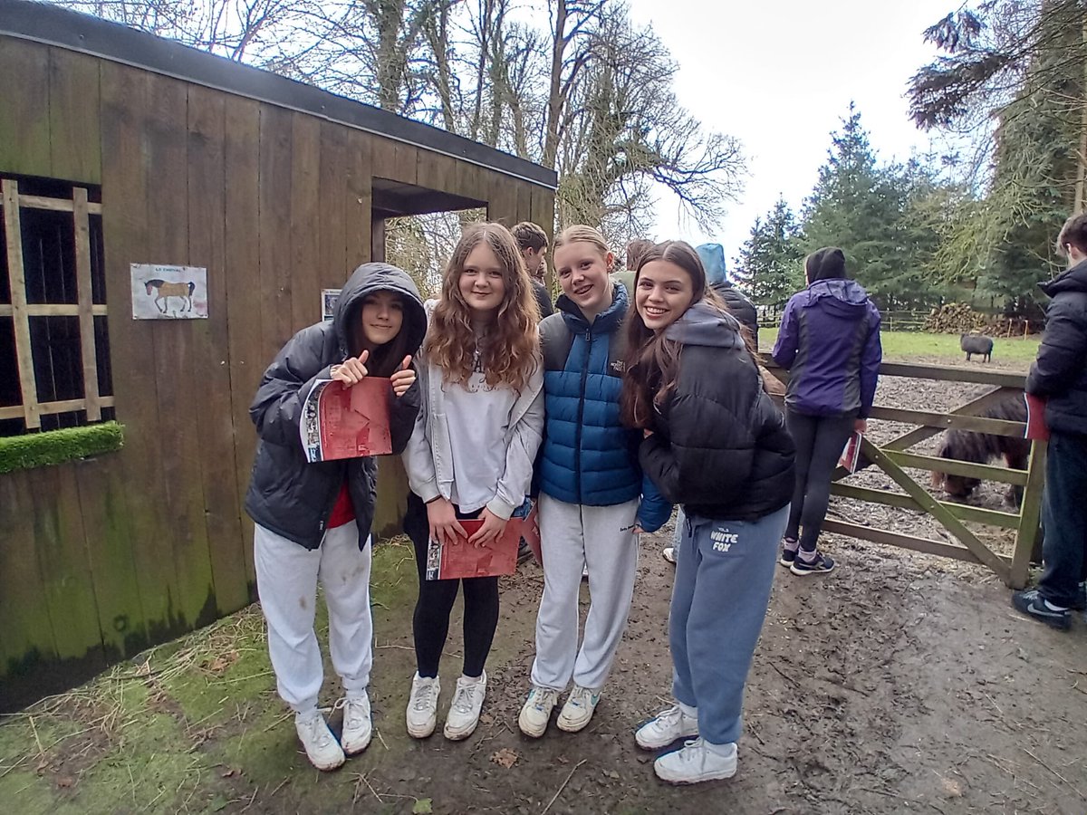 Students are being ambassadors for Ashlyns School! <a href="/Ashlyns_School/">Ashlyns School</a>