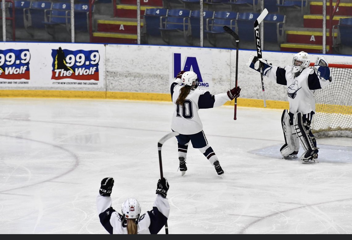 North Regional Championship game tonight! Here we go Clippers 💙🤍🥅🏒