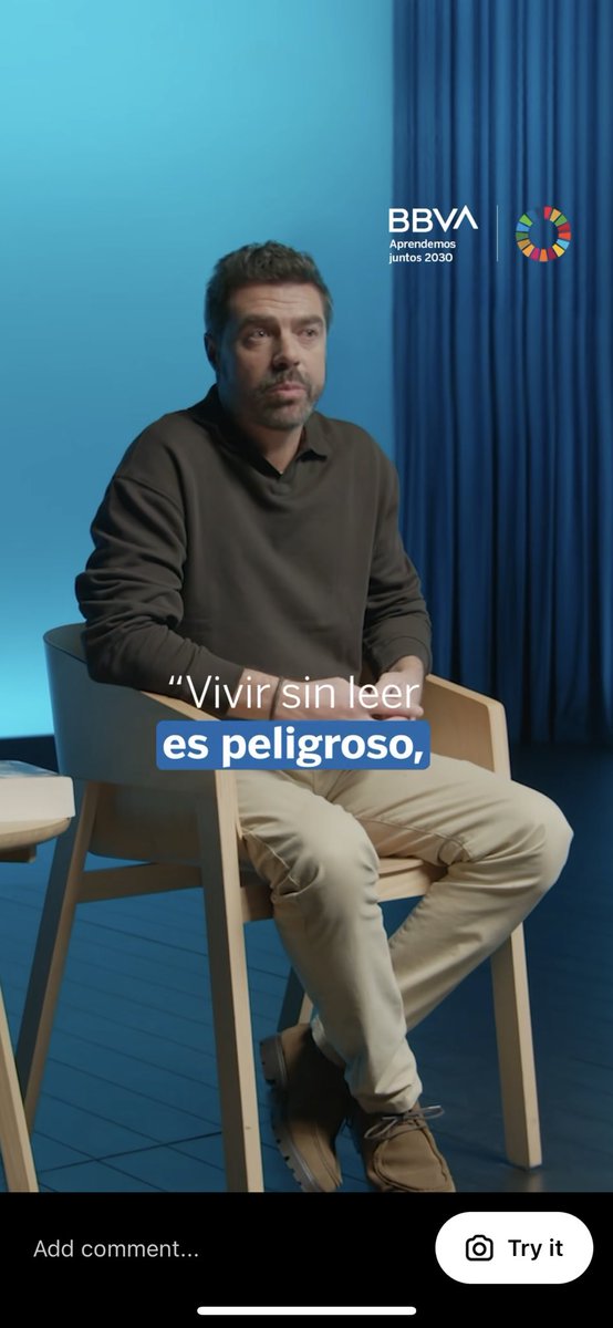 ourpurposehere's tweet image. “Vivir sin leer es peligroso porque te obliga a conformarte con la vida” #MichaelHouellebecq