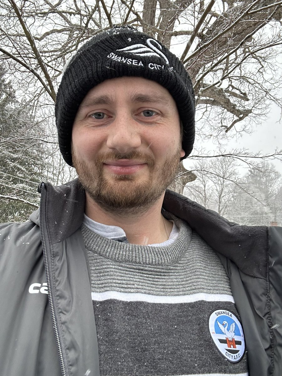 Checking in from snowy Massachusetts ready for the game today! Cmon the Swans 🦢 #jacksathome @SwansOfficial