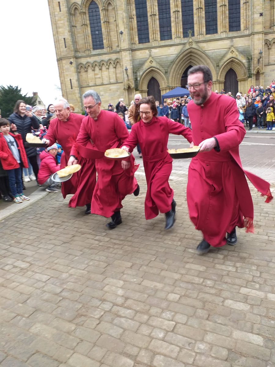 Good to start the pancake races this morning - great fun! Pleasing to see hundreds also enjoying pancake activities in @riponcathedral . Such fellowship and community cohesion encorages putting away of discord the world over as we prepare for Lent. @churchofengland @LeedsCofE