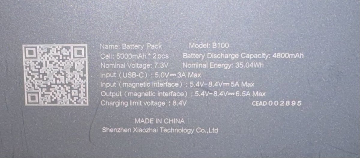 _AdamTheGreat_'s tweet photo. @bobovr_official I just got my S3 Pro. For the B100 battery, why did you limit the USB-C input charging to 15w, but the magnetic interface can charge at 40w? Is it because you want people to buy the charging dock when it comes out? https://t.co/PmqqM12gF4