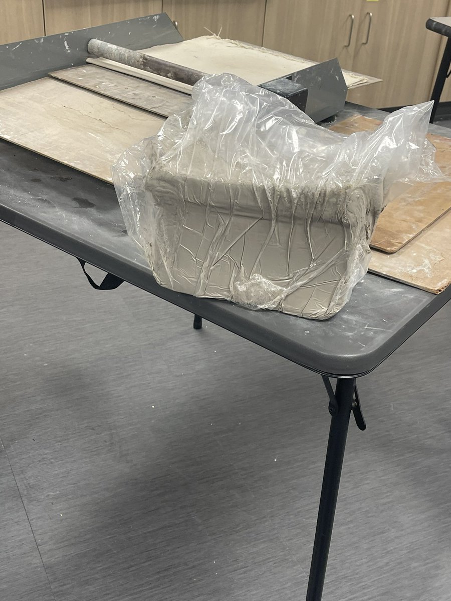 MariannaDeBolt's tweet image. Good morning from the art room. Fresh out of the kiln and ( yay!) clay arrived. We were at a stand still in ceramics without clay. #ceramics #clay #highschoolart