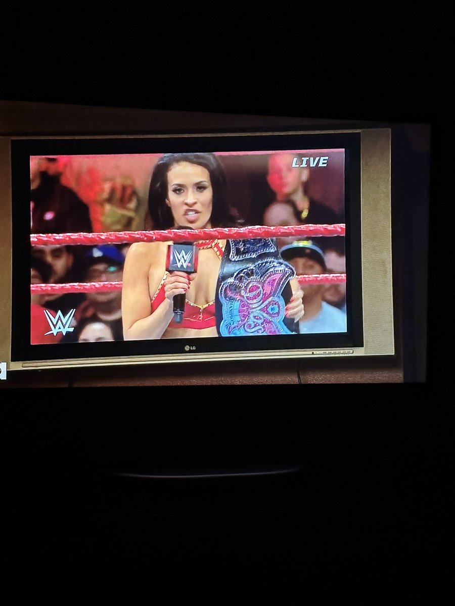 Wow! 5 years from tomorrow that I got introduced to the Knight family in #FightingWithMyFamily. And now, Zak is a big time wrestler in America! It also was the debut of @ZelinaVegaWWE as she played the Divas Champ, AJ Lee. @Saraya @TheZakZodiac @RickyKnightWAW @RealsarayaK