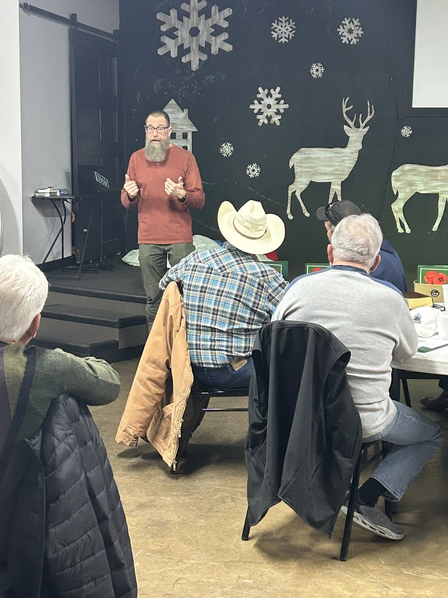 EdwardACrouch's tweet image. Pride never shows up alone! It’s easy to live a lie when life is good and hard when life’s all gone! Trust Jesus and love others!  Amen!  Thanks @birdchadlouis  for sharing your story with our men this morning!