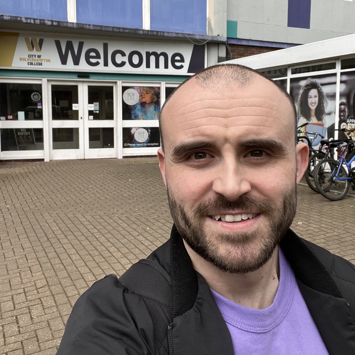 Never thought that I would be teaching 😅 but here I am and loving it!!! ❤️

I’m part way through my second week teaching social media and content creation. Mad aye it 😅 

Freelance work throws up so many opportunities 👌