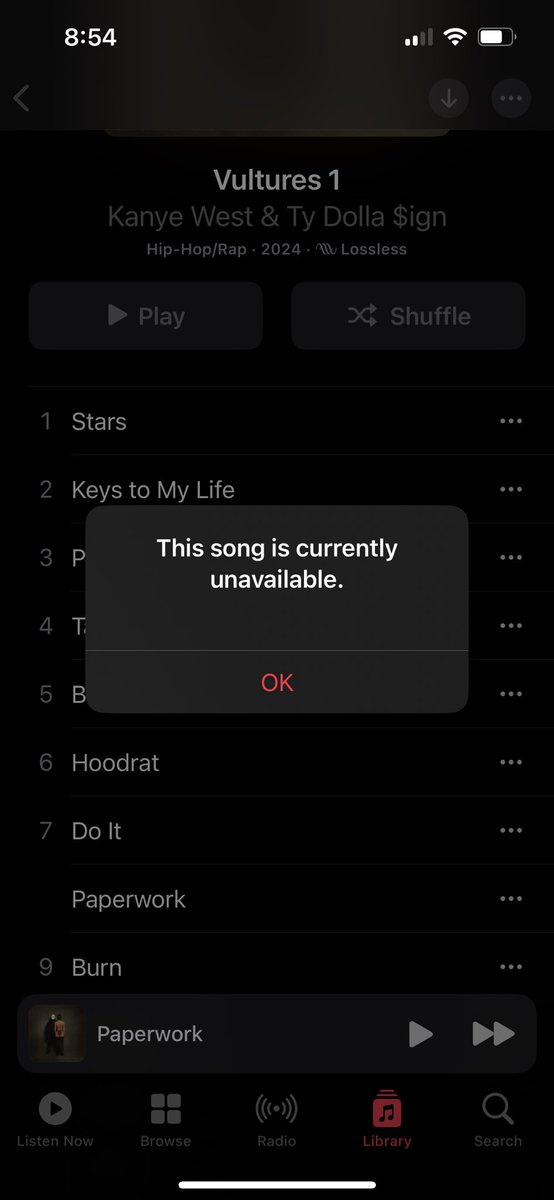 This happened to me yesterday too.. Half  <a href="/kanyewest/">ye</a> album wouldn’t load and had to back out and search again. 

I think they’re tryna fuckup my mans #’s. Whatever they say, he streamed double!
