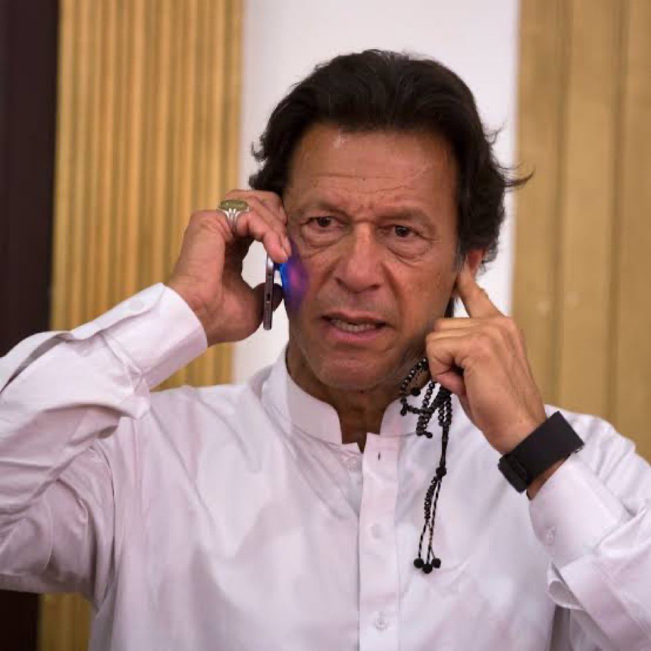 neutrondust_'s tweet photo. “Han gohar party khatam kardo Yahya attract nahi ho rha” https://t.co/uDwRlungij