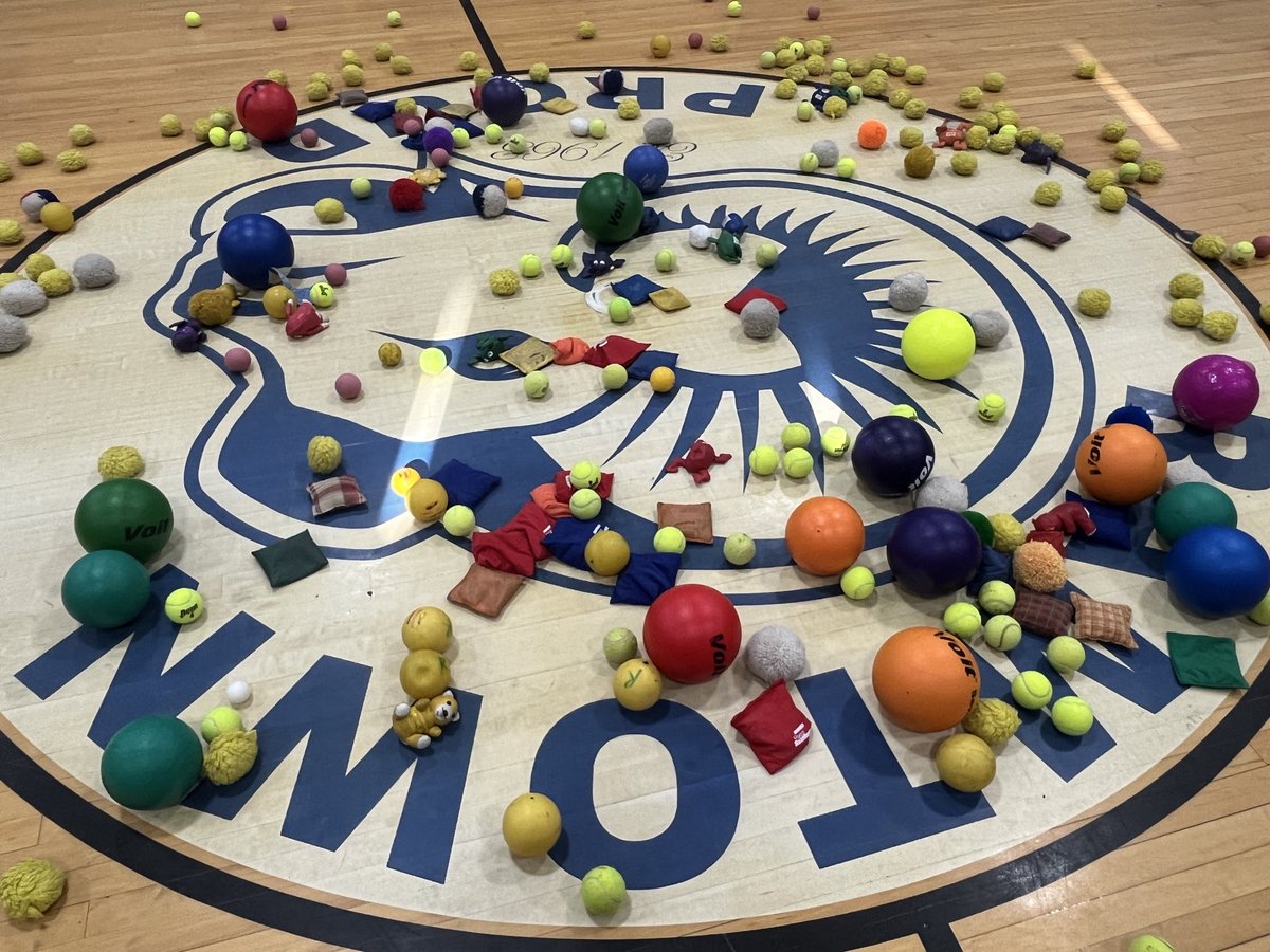 HowellTwpRamtwn's tweet image. Thank you, Ramtown teachers, for your amazing preparations for our annual Global Play/Enrichment Day celebration!  Ss had a simply awesome day! #HTPSLearnerSuccess #HTPSWellness #HTPSTalentTeams