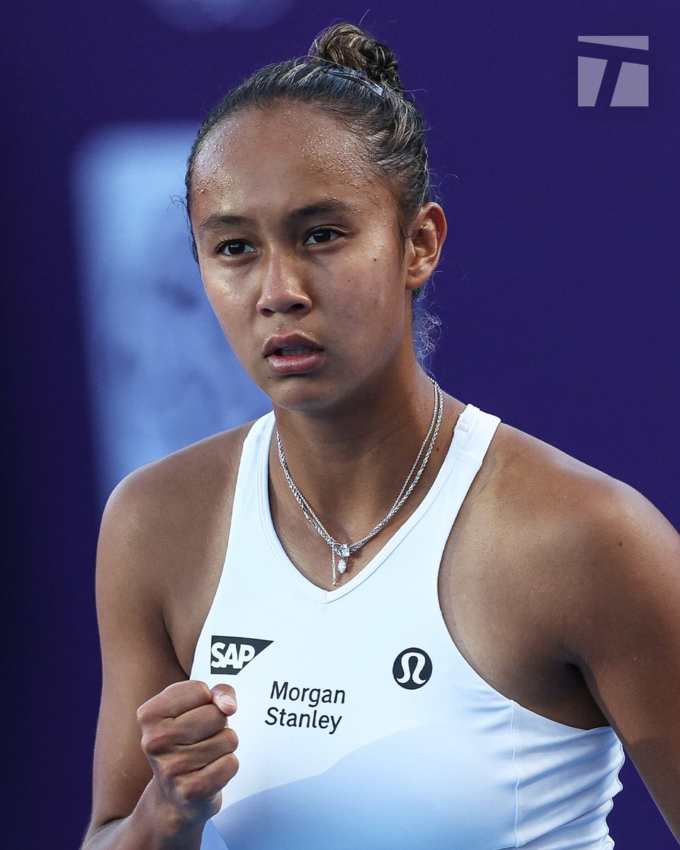 A comeback win for @leylahfernandez 👏

She advances into the final 16 after rallying back from a set down to defeat Paula Badosa 0-6, 6-2, 6-3.

#QatarTotalEnergiesOpen