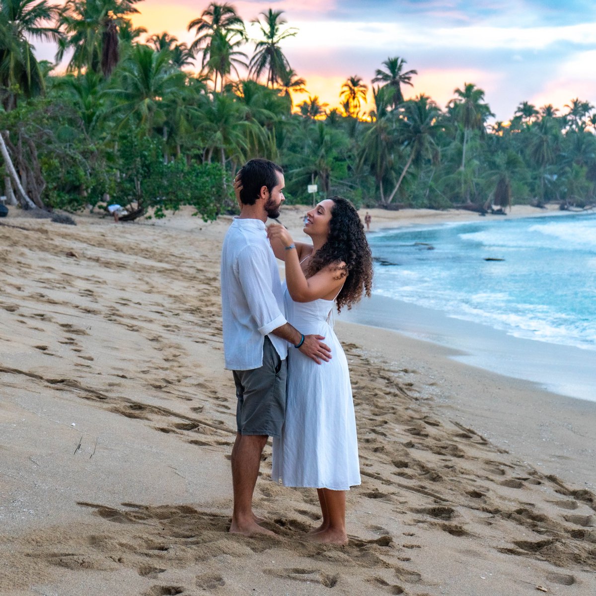 VivaResorts's tweet photo. Viva V Samana by Wyndham - the perfect romantic rendez-vous for two. 💕🌅 #OnlyAtViva #VivaResorts
--
Viva V Samana by Wyndham - la cita romántica perfecta para dos. 💕🌅 #OnlyAtViva #VivaResorts https://t.co/3pdcivc8BU
