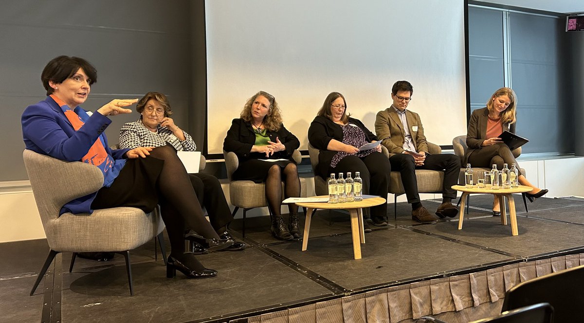 .@OrlaFeely (President @ucddublin & @CESAER_SnT) exploring the role of models in panel ‘Full potential: Empowering women in science’ during @scibus annual conference. More in podcast 👉 sciencebusiness.net/conversation-o…