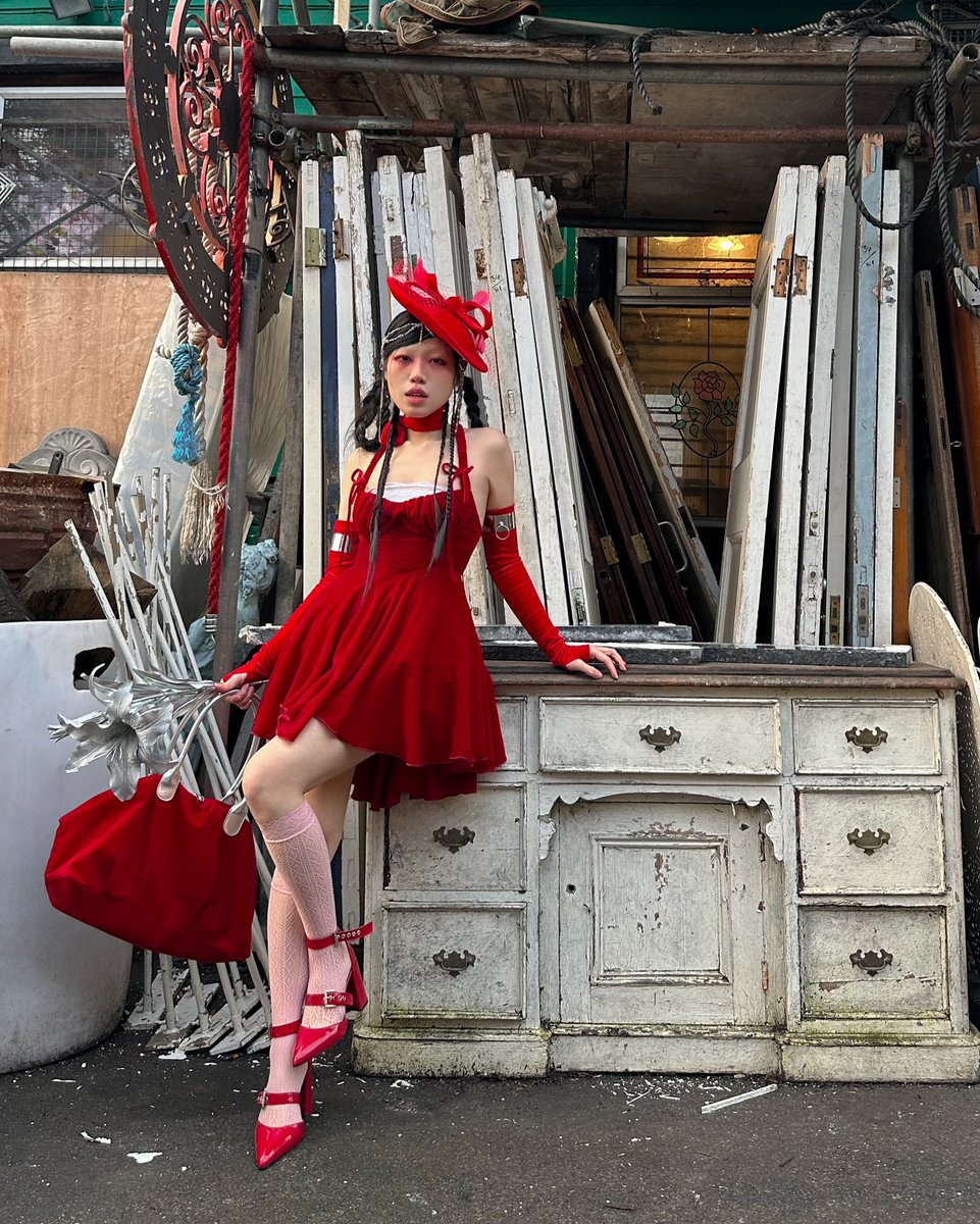 dxztiny's tweet image. hey