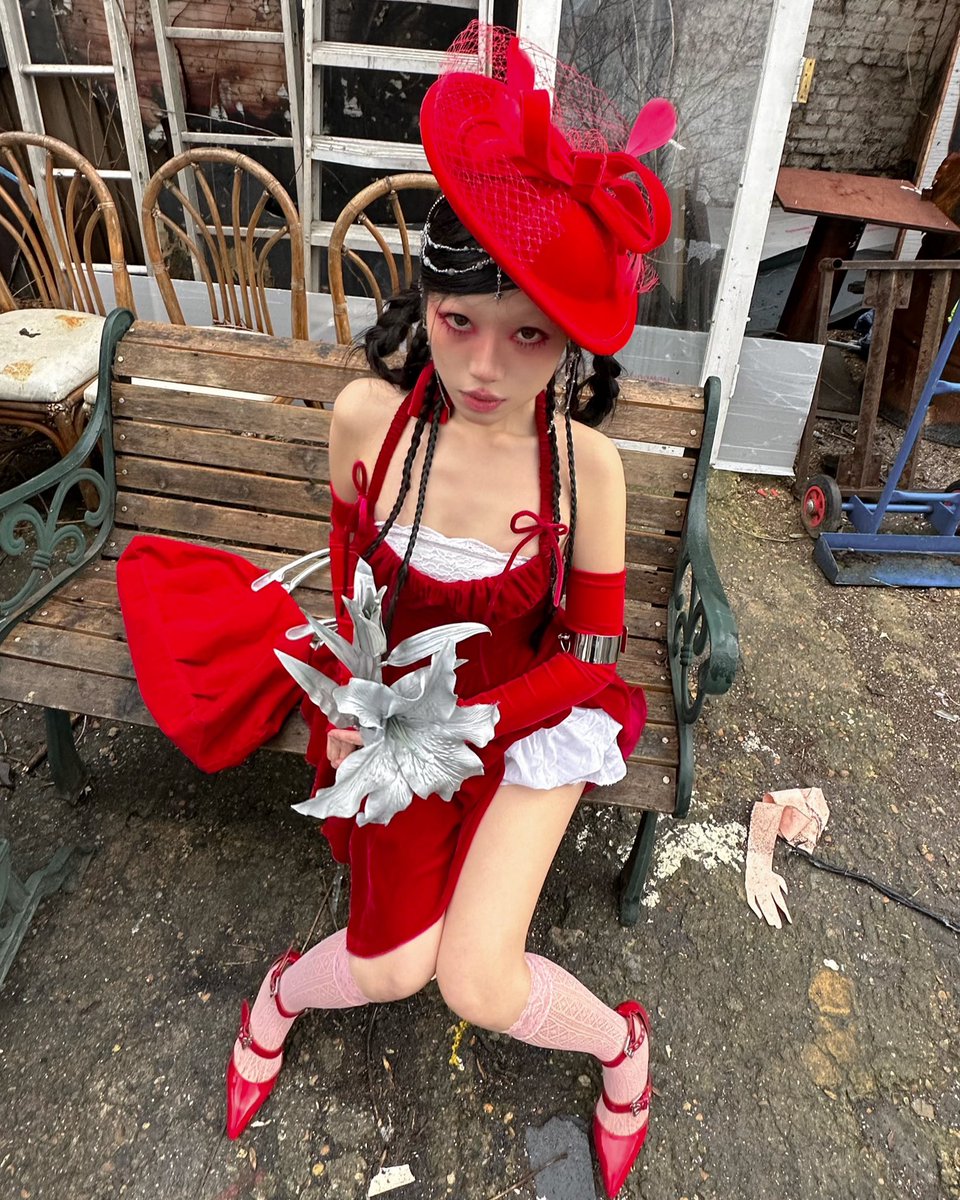 dxztiny's tweet image. hey