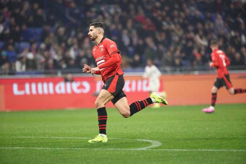 lequipe's tweet image. L'AC Milan attend près de 70 000 spectateurs pour le barrage aller de Ligue Europa contre Rennes, jeudi soir à San Siro (21 heures), dont plus de 8 000 Rennais, avec des restrictions pour la consommation d'alcool ow.ly/LZ6n50QAATI