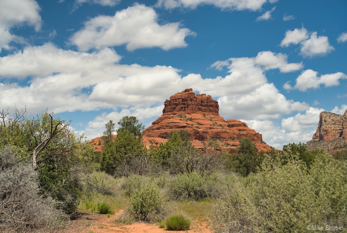 Have you ever been to Sedona? I've  been many times and just created a photo gallery of my  best images...mikesroadtrip.com/photo-gallery/… I  have also developed a very comprehensive itinerary, if you're  looking to visit #Sedona, leave a comment below and I will send you a  link.